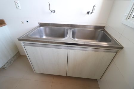 Apartamento para alugar com 175m², 4 quartos e 3 vagasÁrea de Serviço