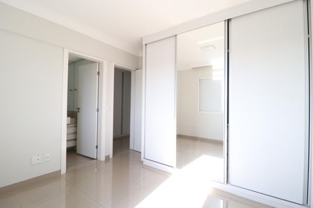 Apartamento para alugar com 175m², 4 quartos e 3 vagasQuarto 2 - Suíte