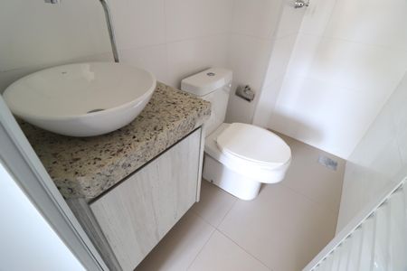 Apartamento para alugar com 175m², 4 quartos e 3 vagasBanheiro de serviço