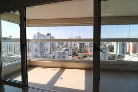 Apartamento para alugar com 175m², 4 quartos e 3 vagasVaranda