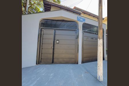 Casa à venda com 170m², 3 quartos e 2 vagasFachada
