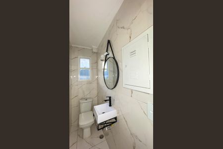 Casa à venda com 170m², 3 quartos e 2 vagasLavabo
