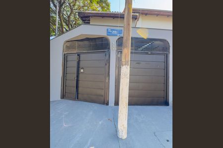 Casa à venda com 170m², 3 quartos e 2 vagasFachada