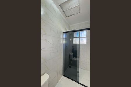 Casa à venda com 170m², 3 quartos e 2 vagasBanheiro da Suíte