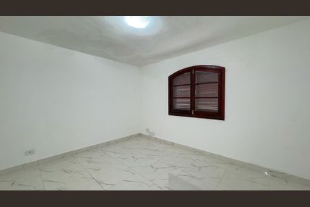 Casa à venda com 170m², 3 quartos e 2 vagasQuarto Suíte