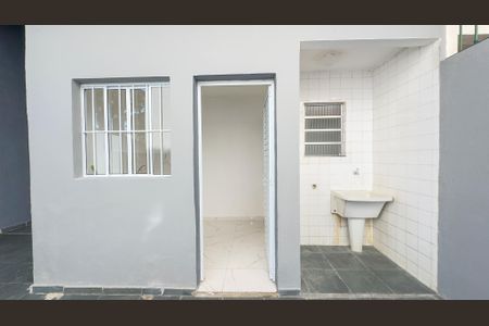 Casa à venda com 170m², 3 quartos e 2 vagasÁrea de Serviço