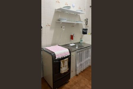 Cozinha de apartamento para alugar com 1 quarto, 40m² em José Menino, Santos