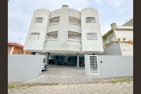 Apartamento para alugar com 70m², 2 quartos e sem vagaFachada