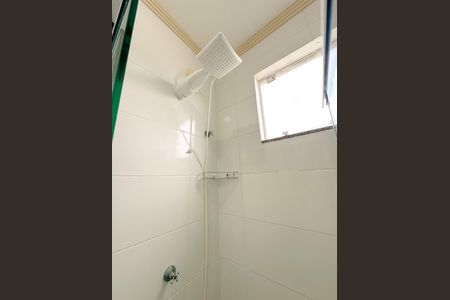 Apartamento para alugar com 70m², 2 quartos e sem vagaBanheiro da Suíte