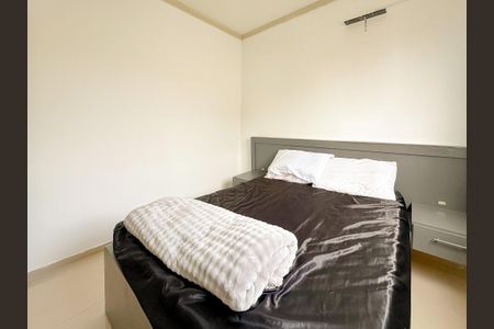 Apartamento para alugar com 70m², 2 quartos e sem vagaQuarto