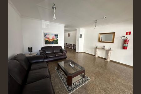 Apartamento para alugar com 110m², 2 quartos e 1 vaga Apartamento para alugar com 110m², 2 quartos e 1 vagaHall de entrada