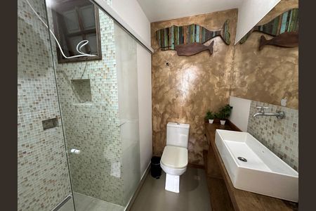Apartamento para alugar com 110m², 2 quartos e 1 vaga Apartamento para alugar com 110m², 2 quartos e 1 vagaBanheiro da Suíte 1