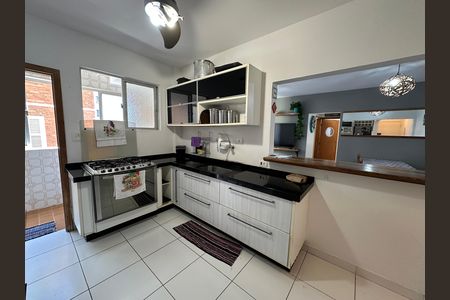 Apartamento para alugar com 110m², 2 quartos e 1 vaga Apartamento para alugar com 110m², 2 quartos e 1 vagaCozinha