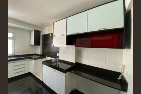 Apartamento para alugar com 4 quartos, 180m² em Gutierrez, Belo Horizonte