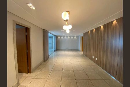 Apartamento para alugar com 180m², 4 quartos e 3 vagas Apartamento para alugar com 180m², 4 quartos e 3 vagasSala