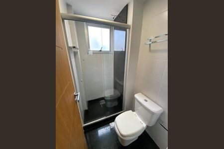 Apartamento para alugar com 180m², 4 quartos e 3 vagas Apartamento para alugar com 180m², 4 quartos e 3 vagasBanheiro da Suíte 1