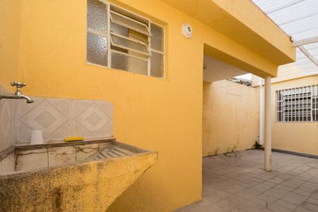 Casa para alugar com 120m², 2 quartos e 1 vagaÁrea de Serviço