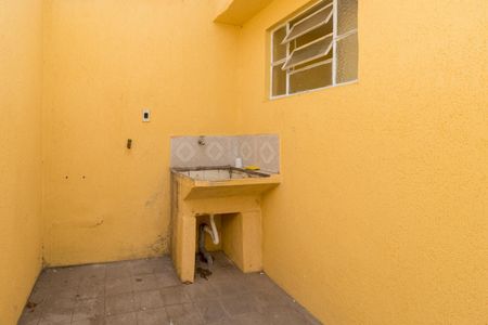 Casa para alugar com 120m², 2 quartos e 1 vagaÁrea de Serviço