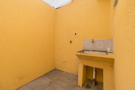 Casa para alugar com 120m², 2 quartos e 1 vagaÁrea de Serviço