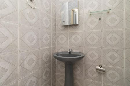 Casa para alugar com 120m², 2 quartos e 1 vagaBanheiro