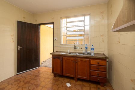 Casa para alugar com 120m², 2 quartos e 1 vagaCozinha