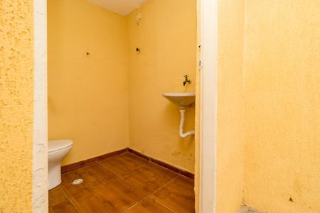 Casa para alugar com 120m², 2 quartos e 1 vagaBanheiro de serviço