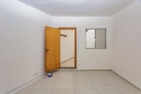 Casa para alugar com 79m², 2 quartos e 1 vaga Casa para alugar com 79m², 2 quartos e 1 vagaQuarto