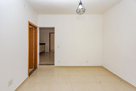 Sala de casa para alugar com 2 quartos, 79m² em Vila Moinho Velho, São Paulo
