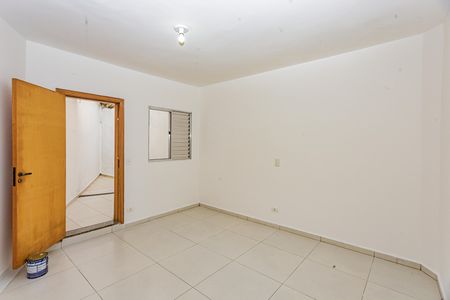 Casa para alugar com 79m², 2 quartos e 1 vaga Casa para alugar com 79m², 2 quartos e 1 vagaQuarto