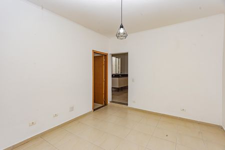 Casa para alugar com 79m², 2 quartos e 1 vaga Casa para alugar com 79m², 2 quartos e 1 vagaSala