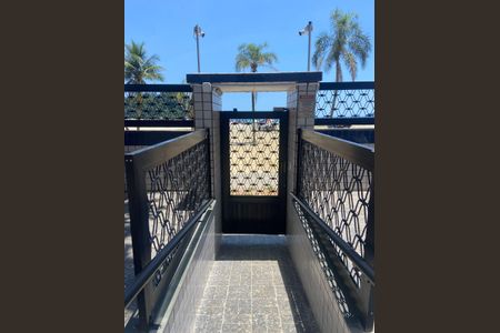 Área externa de apartamento para alugar com 1 quarto, 74m² em José Menino, Santos