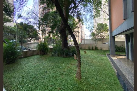 Apartamento à venda com 240m², 4 quartos e 2 vagas Apartamento à venda com 240m², 4 quartos e 2 vagasÁrea comum