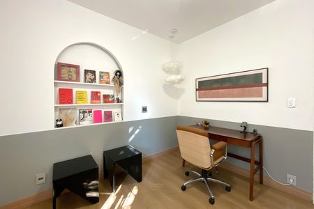 Apartamento à venda com 240m², 4 quartos e 2 vagas Apartamento à venda com 240m², 4 quartos e 2 vagasQuarto 2