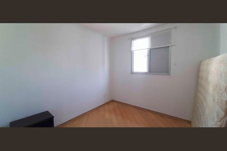 Apartamento para alugar com 64m², 3 quartos e 1 vagaQuarto 2