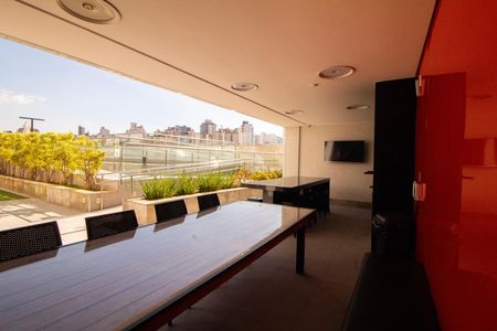 Apartamento para alugar com 160m², 3 quartos e 3 vagas Apartamento para alugar com 160m², 3 quartos e 3 vagasÁrea comum - Churrasqueira