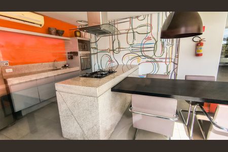 Apartamento para alugar com 160m², 3 quartos e 3 vagas Apartamento para alugar com 160m², 3 quartos e 3 vagasÁrea comum - Área Gourmet
