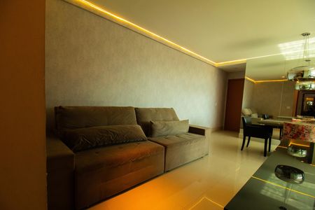 Apartamento para alugar com 160m², 3 quartos e 3 vagas Apartamento para alugar com 160m², 3 quartos e 3 vagasSala de Estar