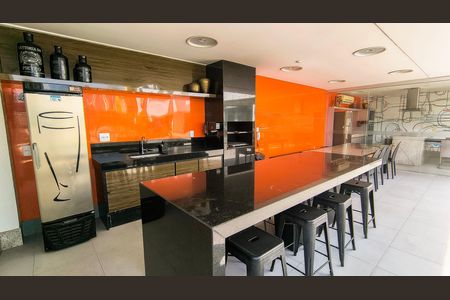 Apartamento para alugar com 160m², 3 quartos e 3 vagas Apartamento para alugar com 160m², 3 quartos e 3 vagasÁrea comum - Churrasqueira