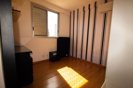 Apartamento para alugar com 160m², 3 quartos e 3 vagas Apartamento para alugar com 160m², 3 quartos e 3 vagasQuarto 02