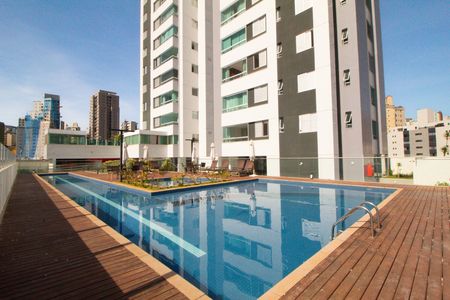 Apartamento para alugar com 160m², 3 quartos e 3 vagas Apartamento para alugar com 160m², 3 quartos e 3 vagasÁrea comum- Piscina