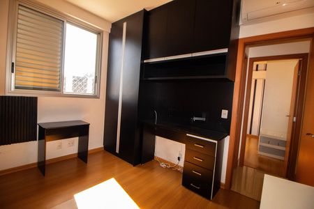 Apartamento para alugar com 160m², 3 quartos e 3 vagas Apartamento para alugar com 160m², 3 quartos e 3 vagasQuarto 01