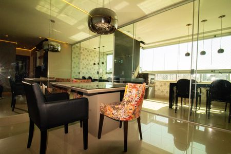 Apartamento para alugar com 160m², 3 quartos e 3 vagas Apartamento para alugar com 160m², 3 quartos e 3 vagasSala de Jantar