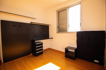 Apartamento para alugar com 160m², 3 quartos e 3 vagas Apartamento para alugar com 160m², 3 quartos e 3 vagasQuarto 02