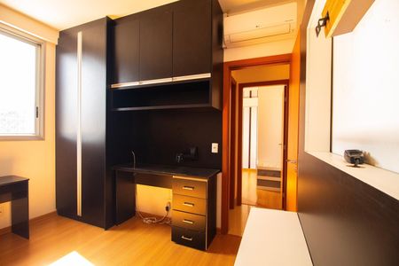 Apartamento para alugar com 160m², 3 quartos e 3 vagas Apartamento para alugar com 160m², 3 quartos e 3 vagasQuarto 01