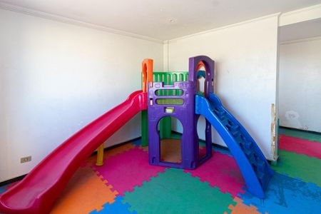 Apartamento à venda com 2 quartos, 57m² em Vila Mazzei, São Paulo