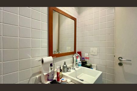 Apartamento para alugar com 60m², 2 quartos e 1 vaga Apartamento para alugar com 60m², 2 quartos e 1 vagaBanheiro