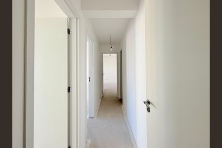 Apartamento à venda com 95m², 3 quartos e 1 vagaCorredor Quartos 