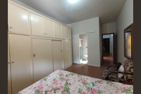 Casa para alugar com 200m², 2 quartos e 4 vagas Casa para alugar com 200m², 2 quartos e 4 vagasQuarto 1