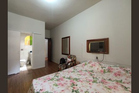 Casa para alugar com 200m², 2 quartos e 4 vagas Casa para alugar com 200m², 2 quartos e 4 vagasQuarto 1