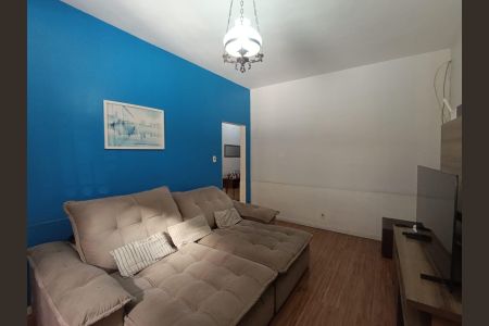 Casa para alugar com 200m², 2 quartos e 4 vagas Casa para alugar com 200m², 2 quartos e 4 vagasSala